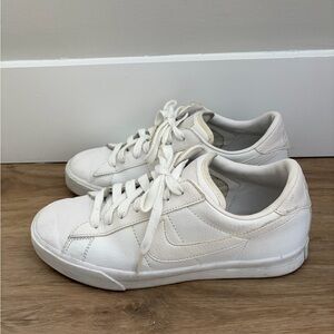 Nike Court - Women's White Sneakers